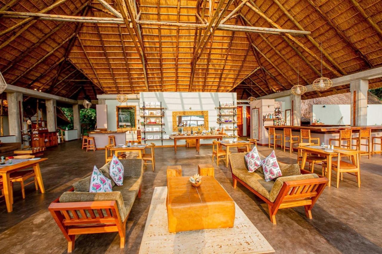 Lemala Wildwaters Lodge Kangulumira Bagian luar foto